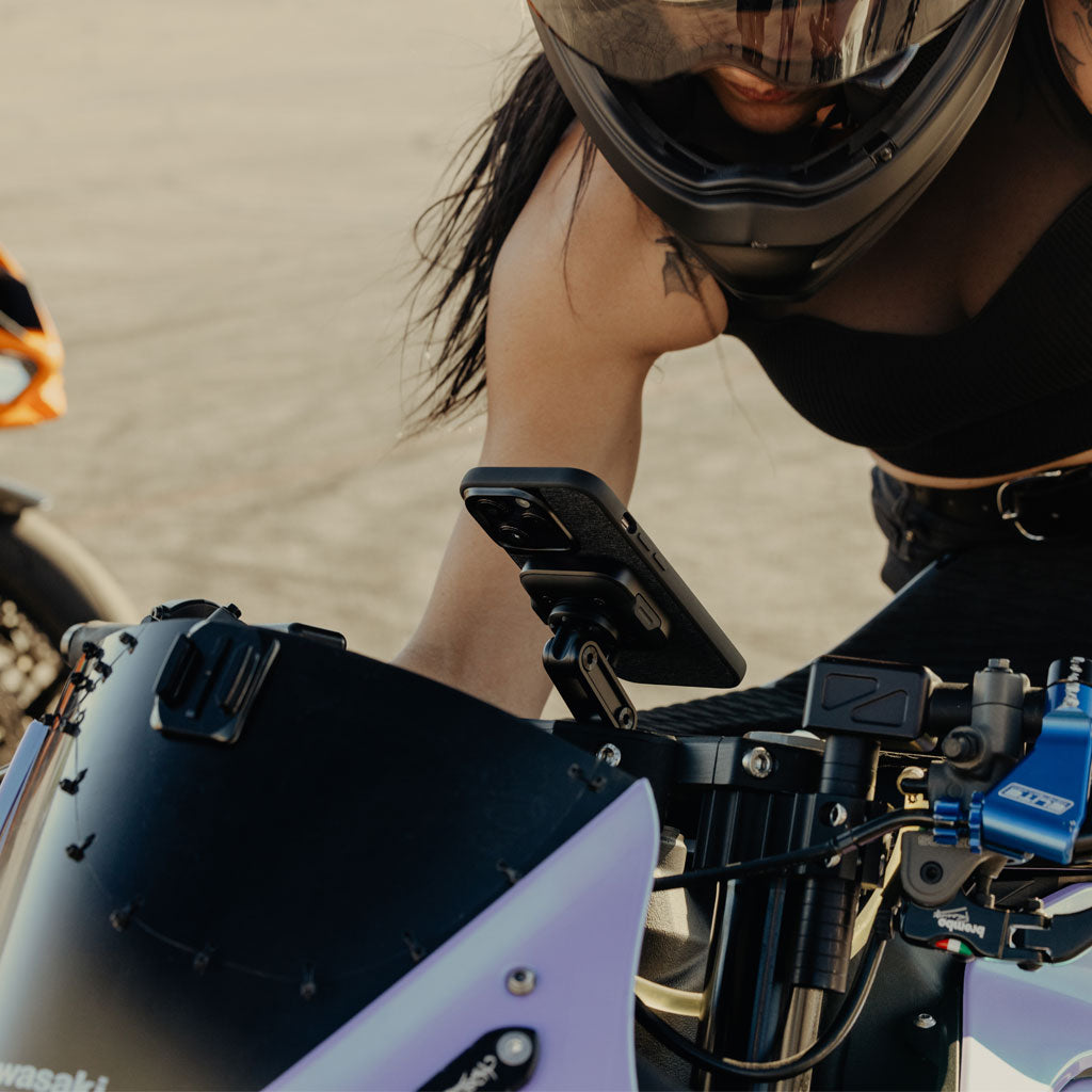 Soporte de Teléfono para Vástago de Moto con Tecnología de Imanes SlimLink™ de Peak Design